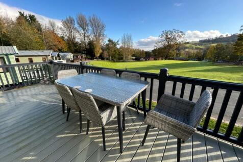 Patio Area.jpg