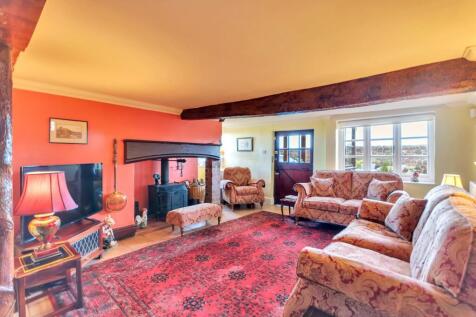 Sitting Room.jpg