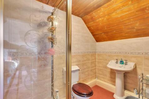 Ensuite.jpg