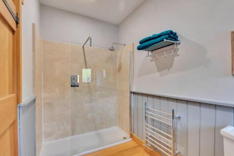 Ensuite.jpg