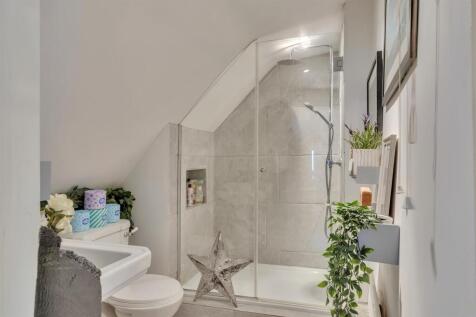 Ensuite.jpg