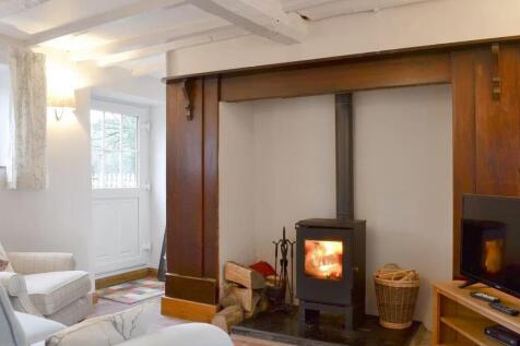 lounge fireplace.jpg