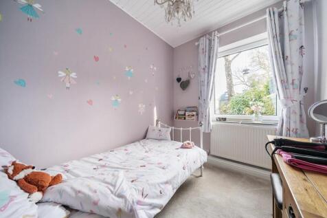 Bedroom 2.jpg