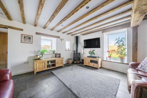 Lounge view with windows.jpg