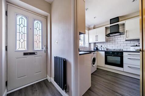 Entrance Hall with Kitchen.jpg