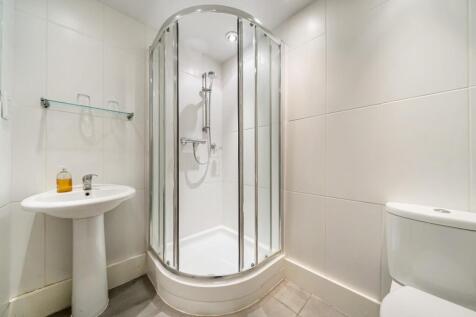 Ensuite.jpg