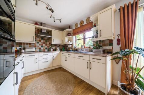 Kitchen.jpg
