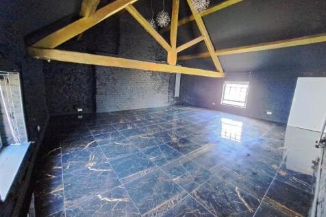 Top Floor 2.jpg