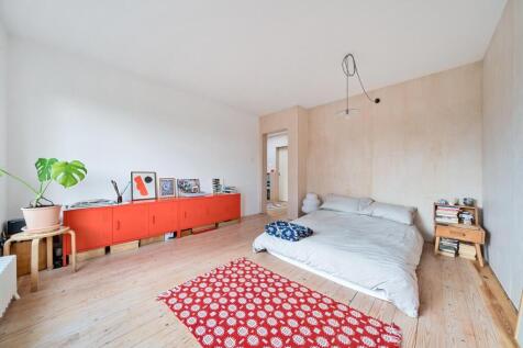 Bedroom 2 corner.jpg