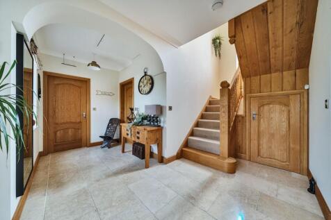 Entrance Hall.jpg
