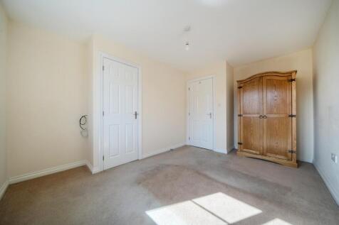 Bedroom 2.jpg
