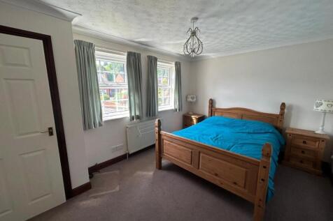 Bedroom.jpg