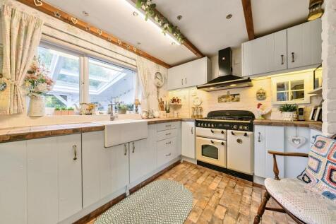 Kitchen.jpg