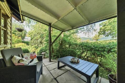 Little House outside seating area.jpg