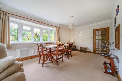 Dining Room.jpg