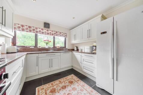 Kitchen corner.jpg