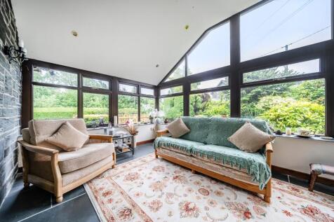 Garden Room corner.jpg