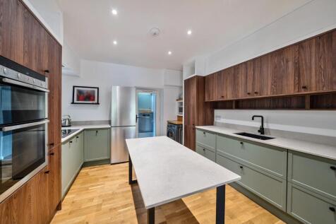 Kitchen.jpg