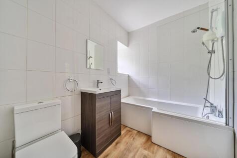 Bathroom.jpg