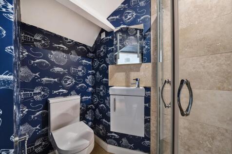 Ensuite.jpg