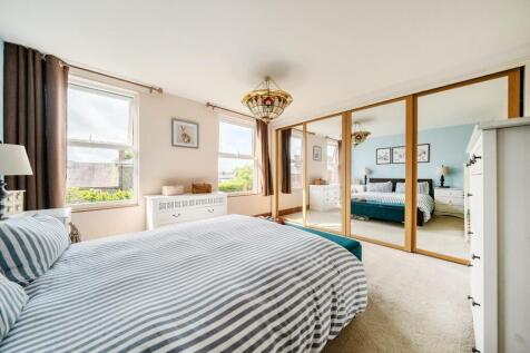 Bedroom One.jpg