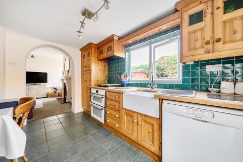 Kitchen corner.jpg
