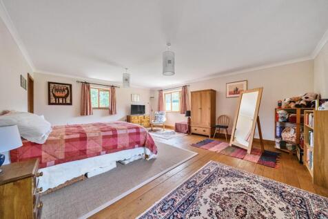 Bedroom 2.jpg