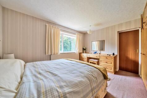 Bedroom 1 corner.jpg