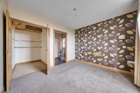 Principle Bedroom.jpg