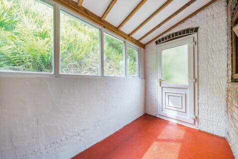 Rear Entrance Hall.jpg