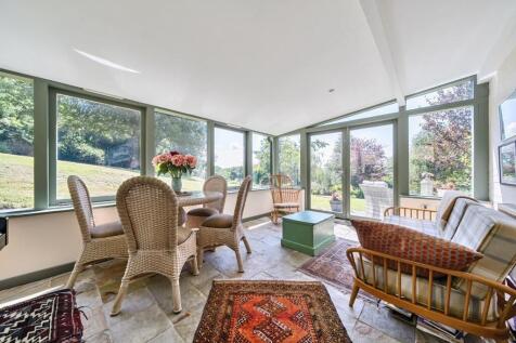 Garden Room.jpg