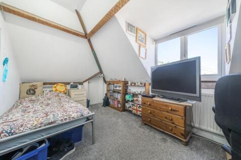 Bedroom 2.jpg