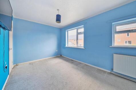 Bedroom 1 corner.jpg