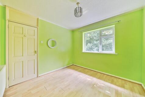 Bedroom 2.jpg