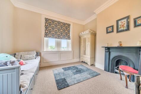 Bedroom 3.jpg