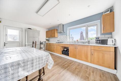 Kitchen view.jpg