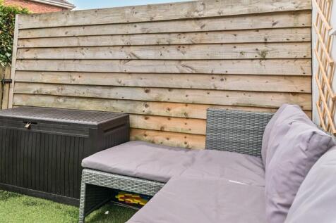 Outdoor seating.jpg