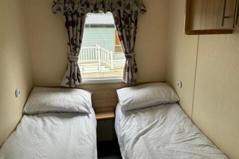 Bedroom 3.jpg