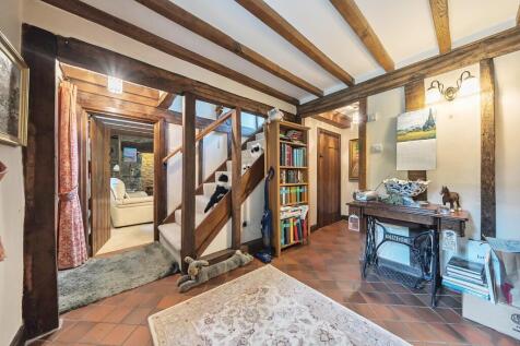 Entrance Hall.jpg