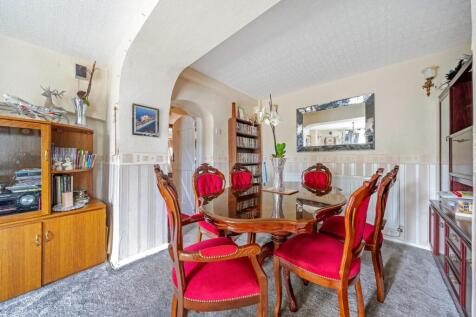Dining Room.JPG
