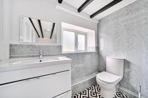 Shower Room with W.C..jpg