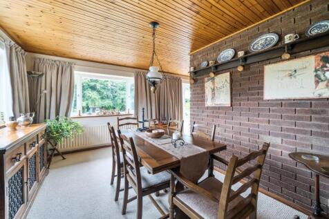 Dining Room.jpg