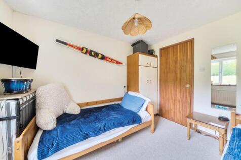 Bedroom 2 corner.jpg