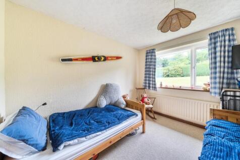 Bedroom 2.jpg