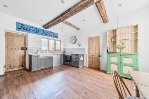 Kitchen.jpg