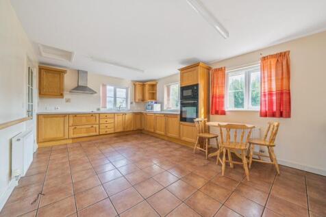 Kitchen.jpg