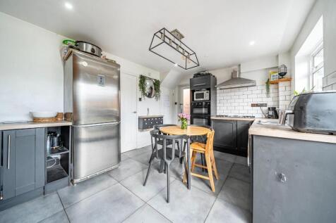 Kitchen.jpg