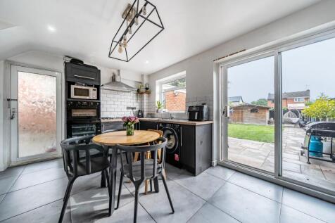 Dining Area with outside view.jpg