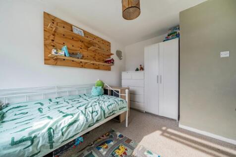 Bedroom 2 corner.jpg
