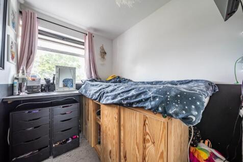 Bedroom 3.jpg